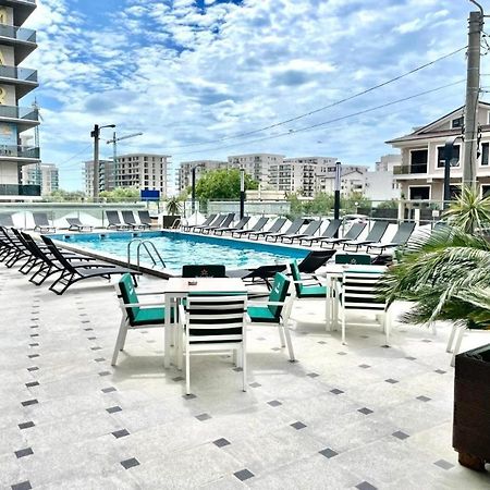 Palmas - Pool By N10 Apartment Navodari Bagian luar foto