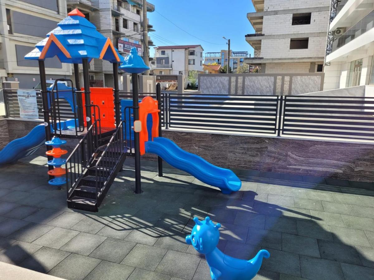 Palmas - Pool By N10 Apartment Navodari Bagian luar foto